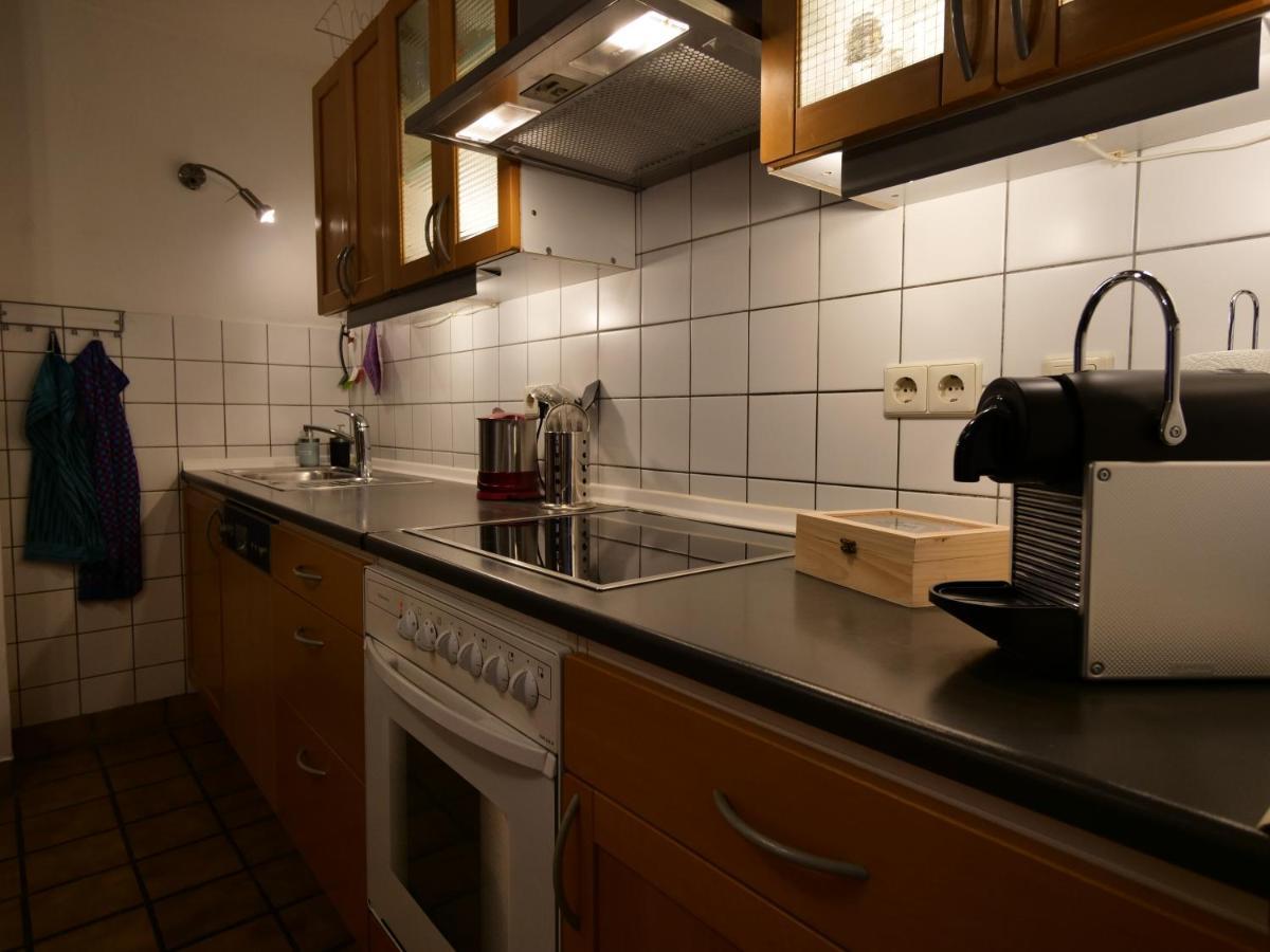 Fachwerkhaus In Ruhiger Altstadt By Rabe - Free Netflix & Eigene Terrasse Karlsruhe Buitenkant foto