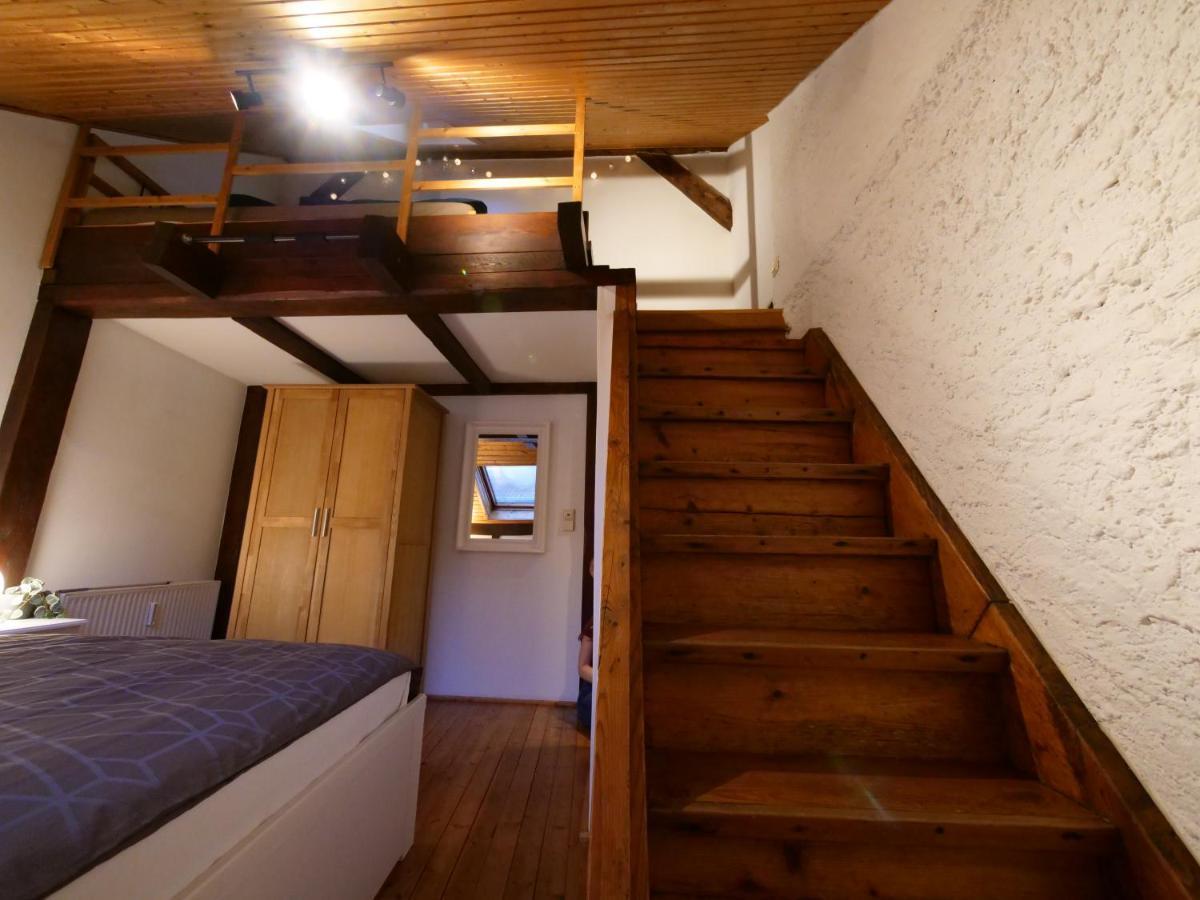Fachwerkhaus In Ruhiger Altstadt By Rabe - Free Netflix & Eigene Terrasse Karlsruhe Buitenkant foto